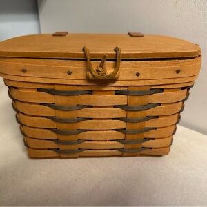 Longaberger basket with lid